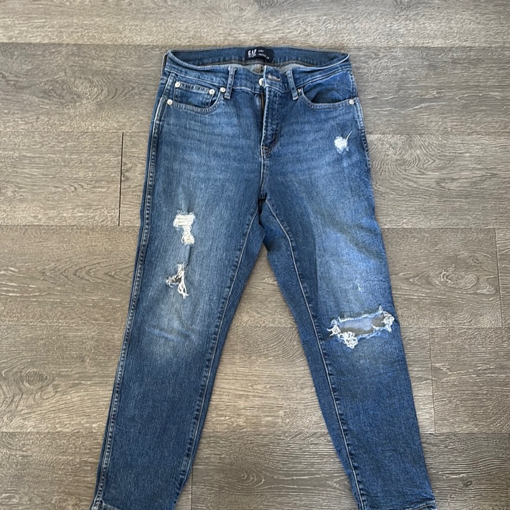 Women's Blue Gap Distressed Jeans